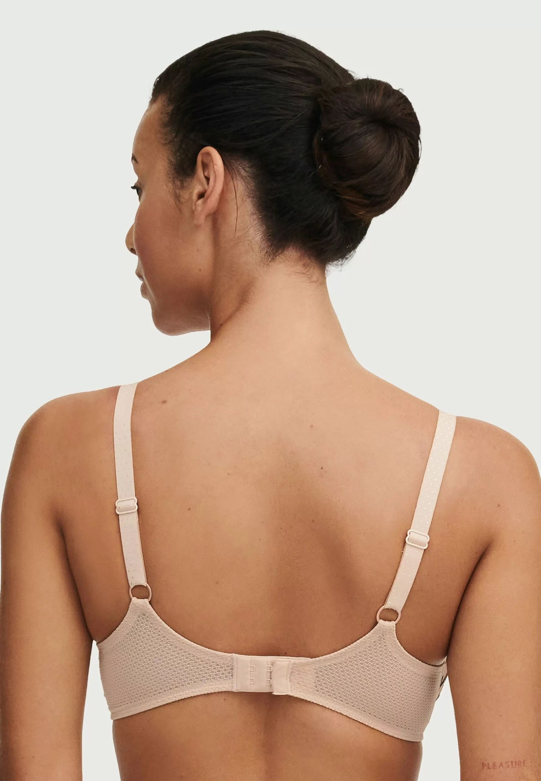 Chantelle Fleurs Bra Plunge - Beugel Bh - Golden Beige/Black 5 Chantelle Fleurs Bra Plunge - Beugel Bh - Golden Beige/Black - Afbeelding 3