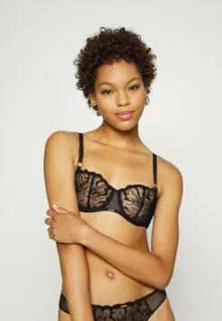 Chantelle Fleurs-Balconnet Aussenträger-Bh - Voorgevormde Bh - Schwarz