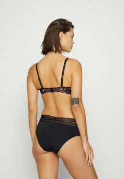 Chantelle True - Slip - Schwarz 9 Chantelle True - Slip - Schwarz -Chantelle Winkel 4531d862b5f444de9c3bf47c7fa911aa