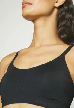 Chantelle Smooth Comfort Wirefree Bra - Bustier - Black -Chantelle Winkel 670bc7637dd94bd08972831dc31c3751