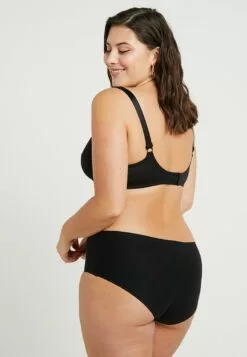 Chantelle Plus Softstretch Shorty - Shapewear - Black -Chantelle Winkel 72698a045c744ef0bab456ba7c1696e2