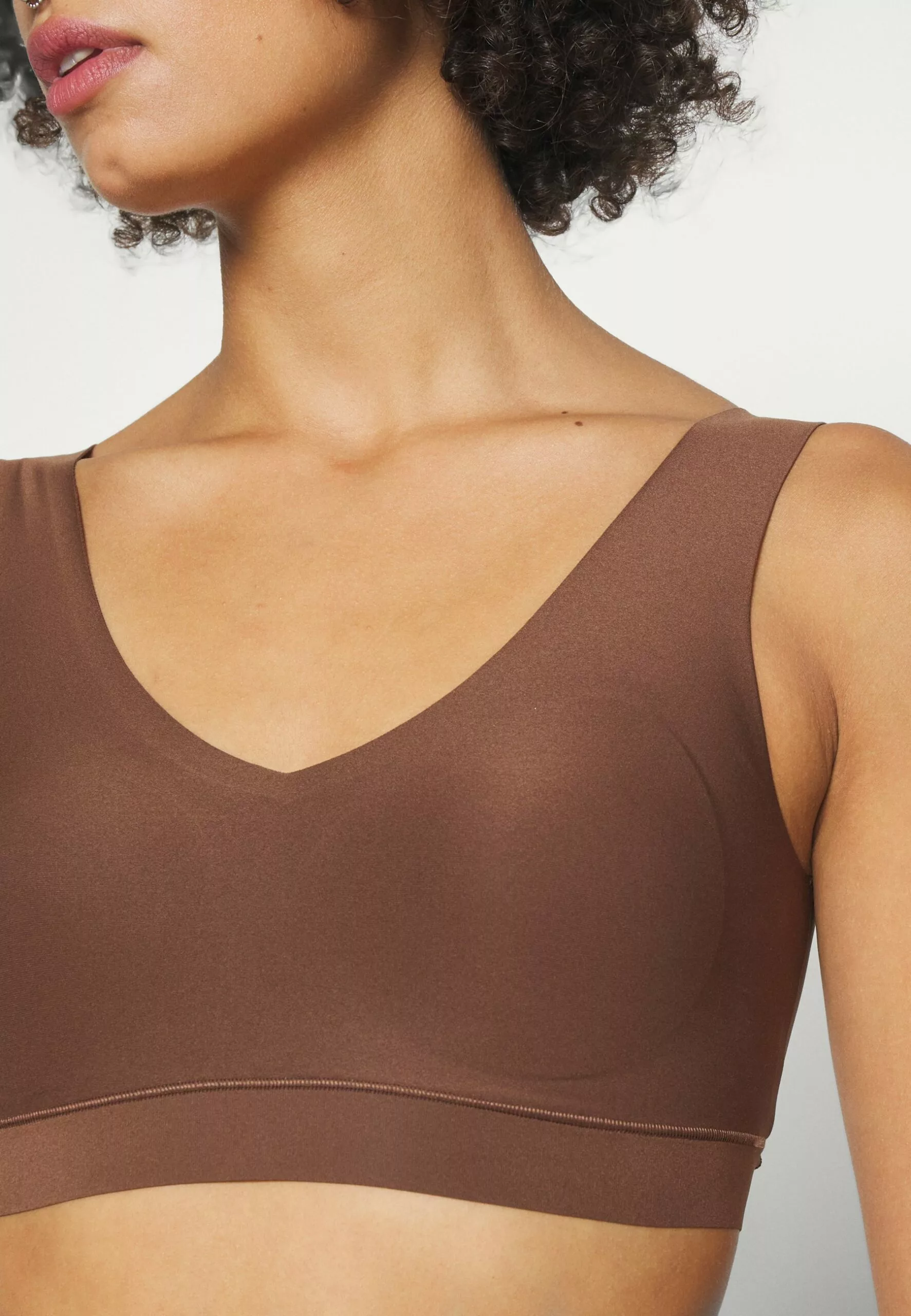 Chantelle Mit Soft Cups - Bustier - Noyer 9 Chantelle Mit Soft Cups - Bustier - Noyer - Afbeelding 7