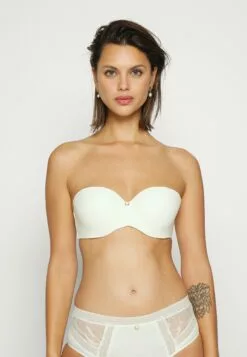 Chantelle True Bandeau - Push-Up Bh - Milk -Chantelle Winkel 8fdfaeec77c3440eb7fa7ef085221148