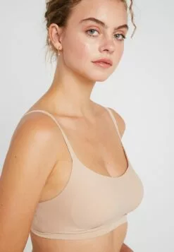 Chantelle Bustier - Nude 11 Chantelle Bustier - Nude -Chantelle Winkel ac656612a04049ad8da263a86ca2c30a