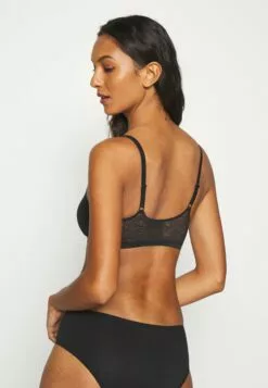Chantelle Bustier - Black -Chantelle Winkel b37b5925752042bc94ec66cd504ea2bf