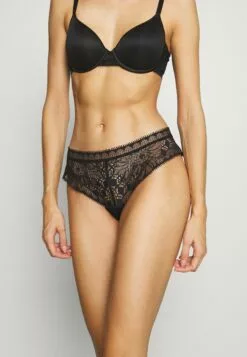 Chantelle Day To Night - String - Schwarz