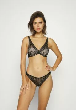 Chantelle True Tief - Triangel Bh - Schwarz
