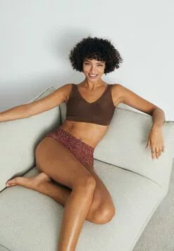 Chantelle Mit Soft Cups - Bustier - Noyer 10 Chantelle Mit Soft Cups - Bustier - Noyer -Chantelle Winkel f8b2192b4a174787bc50daaa1a460ce4