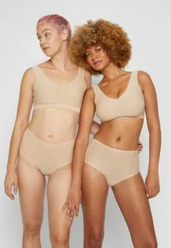 Chantelle High Waist Briefs - Slip - Nude -Chantelle Winkel fbf374fe60434c2684e649c9bfca534e